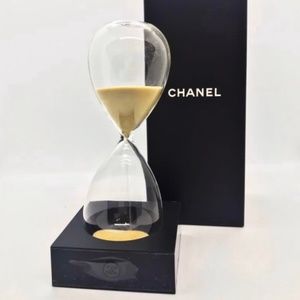 Chanel Ultra Rare Hourglass Decor